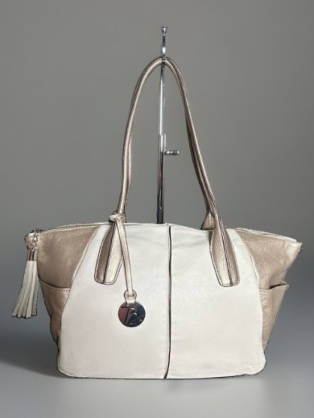 Borsela by HOBO Genuine Leather Cream Taupe Tote Pebbled Leather Shoulder Bag